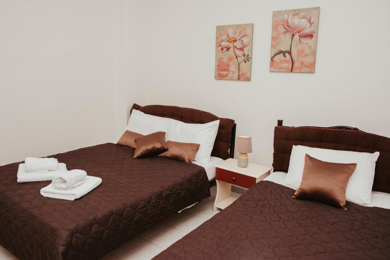 Stefanie'S Rooms Asprovalta Exterior foto