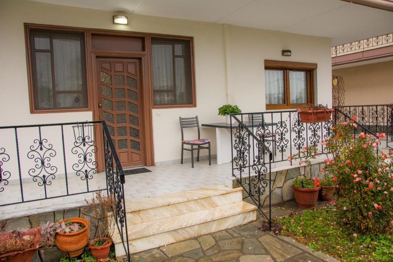Stefanie'S Rooms Asprovalta Exterior foto